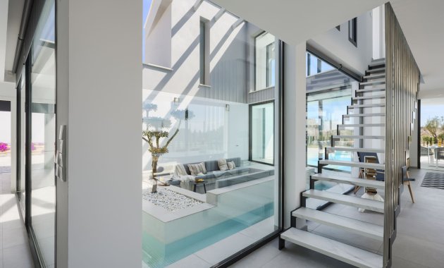 Obra nueva - Independiente / Villa -
Banos y Mendigo - Altaona Golf