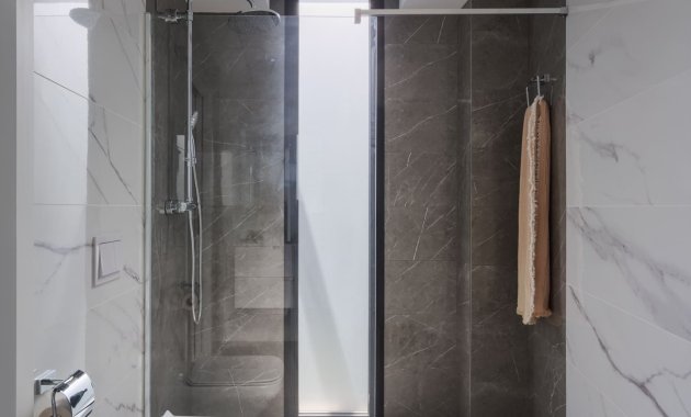 Obra nueva - Independiente / Villa -
Banos y Mendigo - Altaona Golf