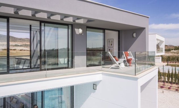 Obra nueva - Independiente / Villa -
Banos y Mendigo - Altaona Golf