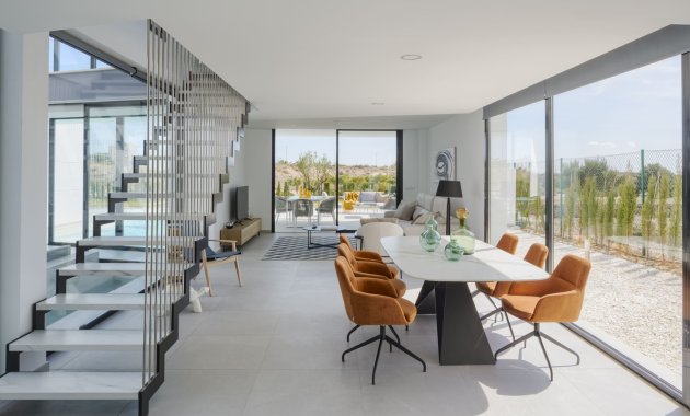 Obra nueva - Independiente / Villa -
Banos y Mendigo - Altaona Golf