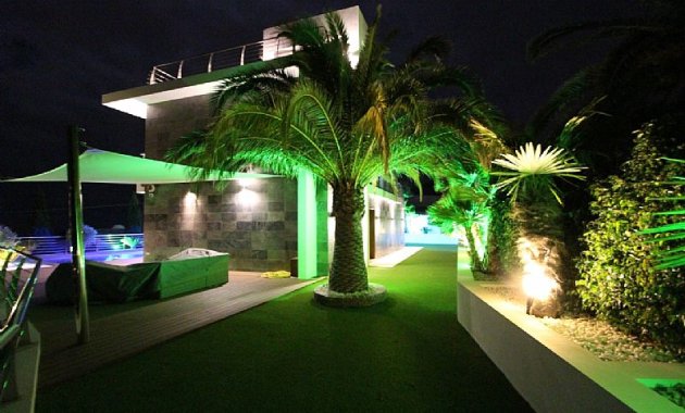 Obra nueva - Independiente / Villa -
San Bernardo