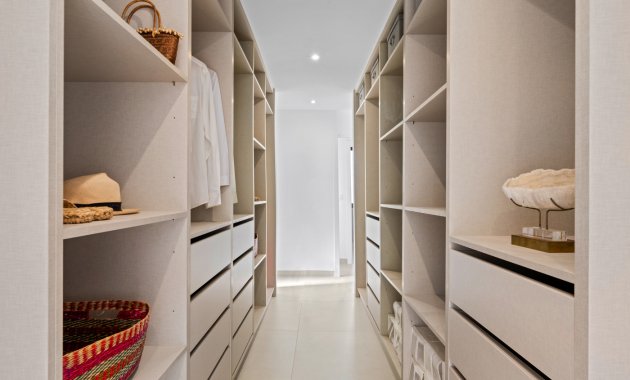 Obra nueva - Independiente / Villa -
Islas Menores