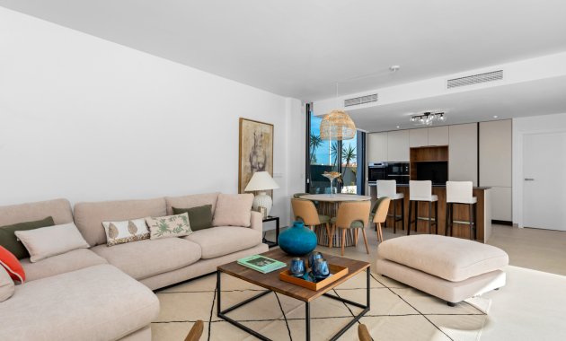 Obra nueva - Independiente / Villa -
Islas Menores