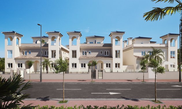 Obra nueva - Casa adosada -
Bigastro