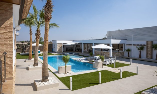 Nieuwbouw Woningen - Vrijstaande woning / Villa -
Jerónimo y Avileses