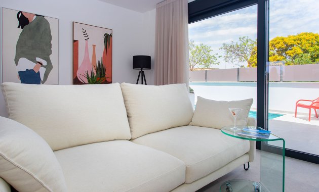 Neue Gebäude - Stadthaus -
Sucina