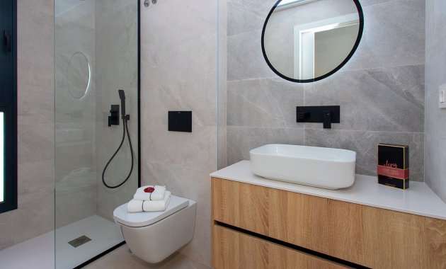 Neue Gebäude - Stadthaus -
Sucina