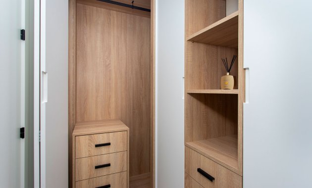 Neue Gebäude - Stadthaus -
Sucina