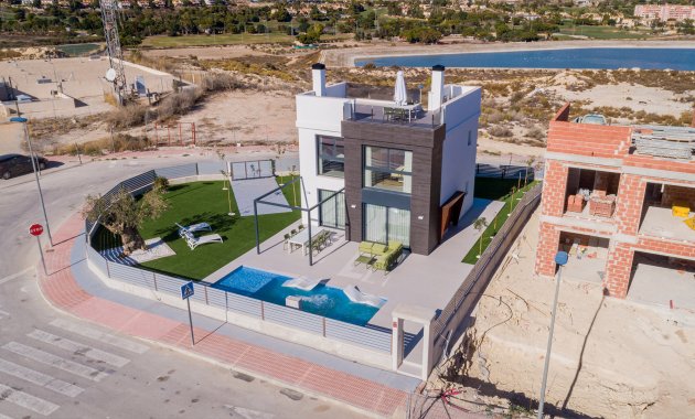 New Build - Detached House / Villa -
Mutxamel