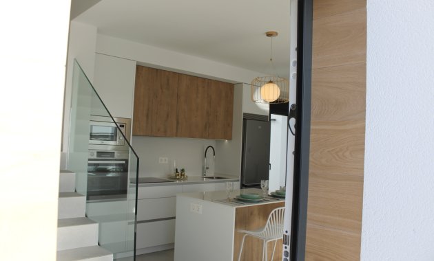 Obra nueva - Independiente / Villa -
Torre Pacheco - Roldán