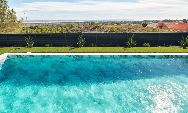 Obra nueva - Independiente / Villa -
San Miguel de Salinas