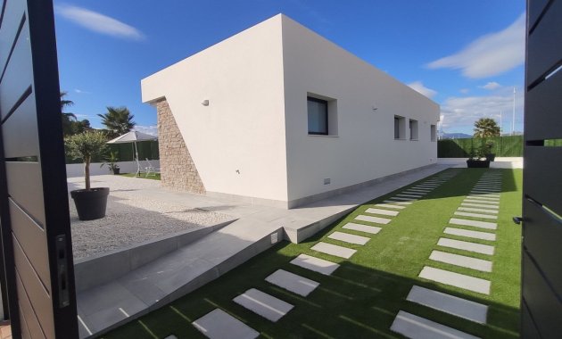 Obra nueva - Villa -
Calasparra - Coto Riñales