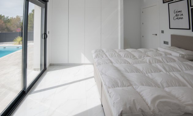 Obra nueva - Independiente / Villa -
Pinar de Campoverde