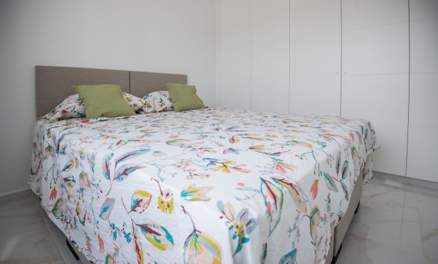 Obra nueva - Independiente / Villa -
Pinar de Campoverde