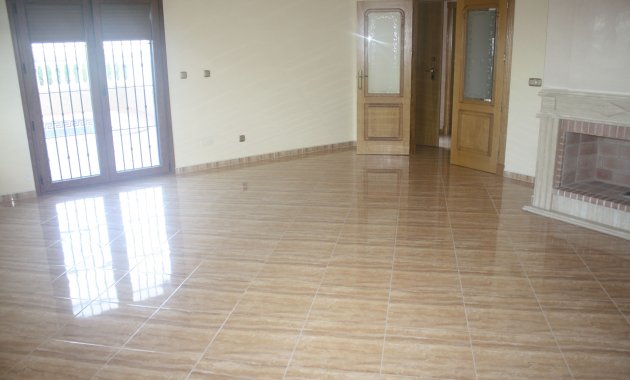 Neue Gebäude - Freistehend / Villa -
Torrevieja