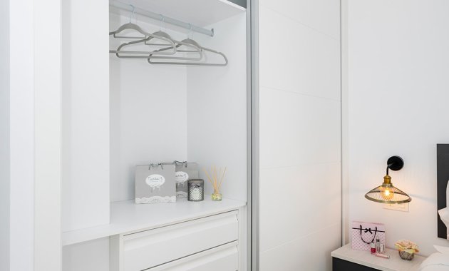 Obra nueva - Apartamento -
Jacarilla