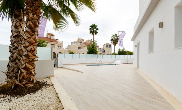 Nouvelle construction - Mitoyenne -
Torrevieja