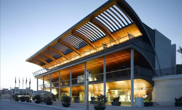 Neue Gebäude - Stadthaus -
Sucina - Peraleja Golf