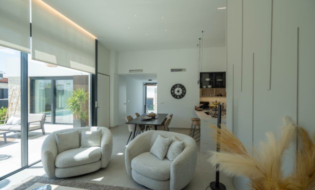 Reventa - Independiente / Villa -
Ciudad Quesada - Rojales - Rojales