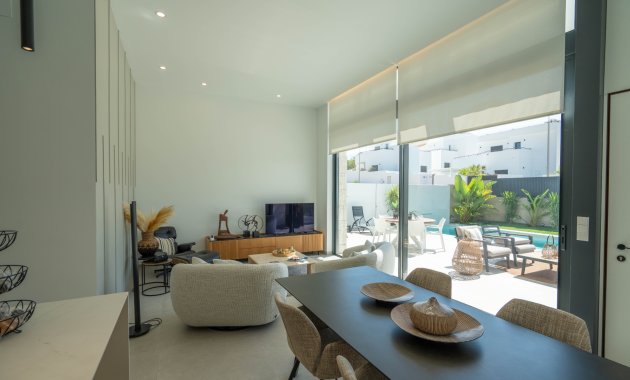 Reventa - Independiente / Villa -
Ciudad Quesada - Rojales - Rojales