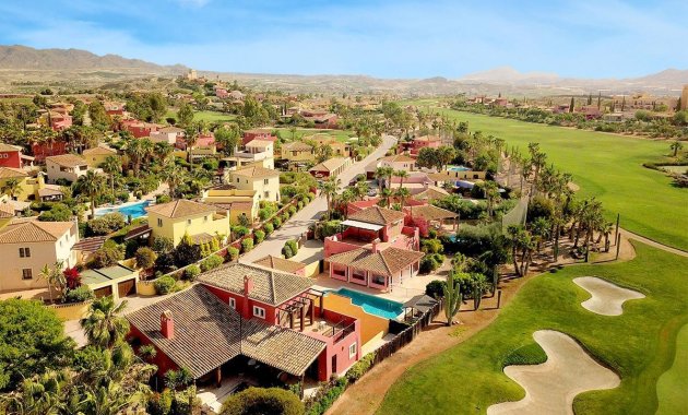 Neue Gebäude - Stadthaus -
Cuevas Del Almanzora - Desert Springs Golf Club