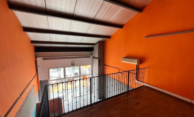 Reventa - Comercial -
Algorfa - La Finca Golf