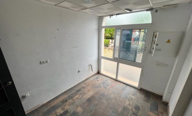 Reventa - Comercial -
Algorfa - La Finca Golf