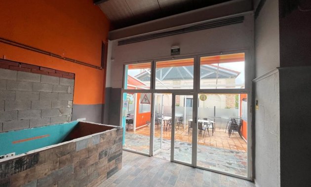 Reventa - Comercial -
Algorfa - La Finca Golf