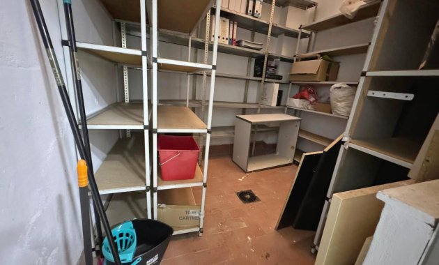 Reventa - Comercial -
Guardamar del Segura - Centro