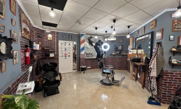 Reventa - Comercial -
Guardamar del Segura - Centro