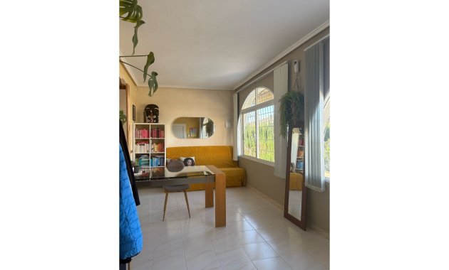 Reventa - Independiente / Villa -
Ciudad Quesada - Rojales - Quesada Center