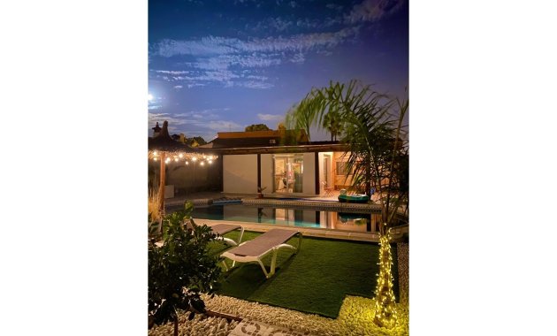 Reventa - Independiente / Villa -
Ciudad Quesada - Rojales - Quesada Center