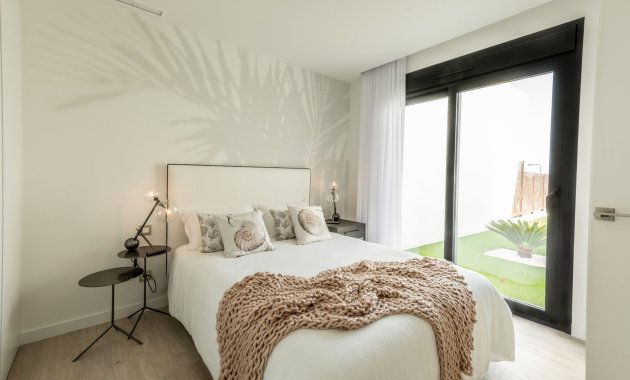 Neue Gebäude - Freistehend / Villa -
Finestrat