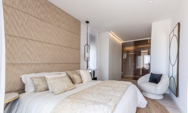 Neue Gebäude - Freistehend / Villa -
Finestrat