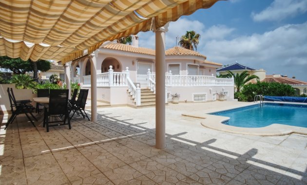 Alquiler a corto plazo - Independiente / Villa -
Ciudad Quesada - Rojales - Ciudad Quesada