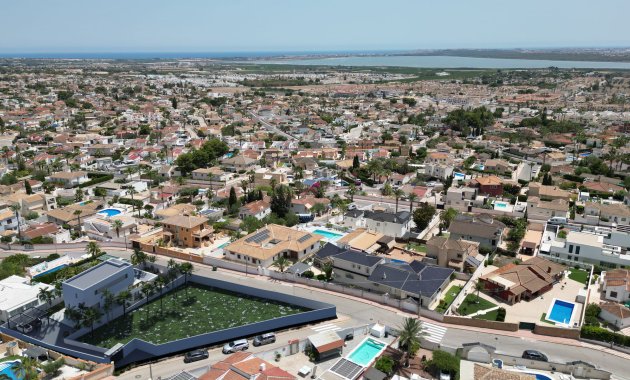 Obra nueva - Independiente / Villa -
Ciudad Quesada - Rojales - Ciudad Quesada