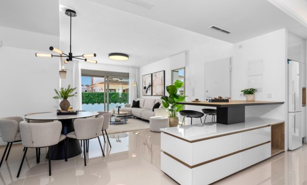 Neue Gebäude - Freistehend / Villa -
Los Alcazares - Los Alcázares