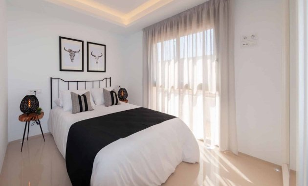 Neue Gebäude - Freistehend / Villa -
Los Alcazares - Los Alcázares