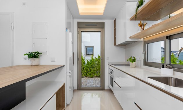 Neue Gebäude - Freistehend / Villa -
Los Alcazares - Los Alcázares