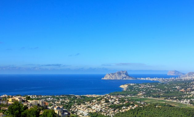 Obra nueva - Independiente / Villa -
Cumbre del Sol
