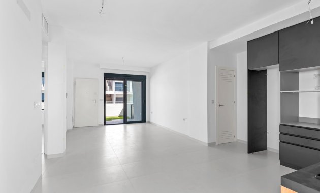 Reventa - Apartamento -
San Miguel de Salinas - Costa Blanca South