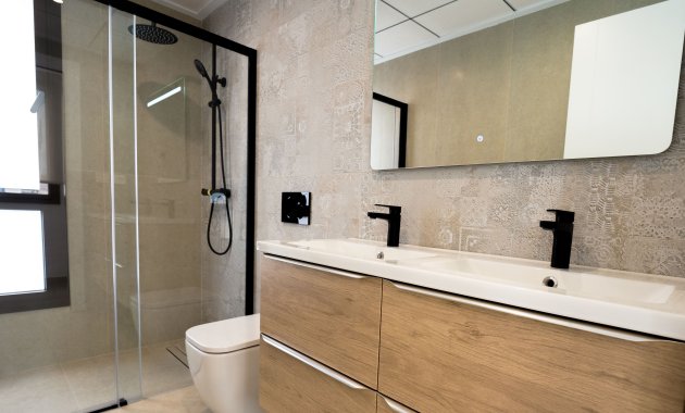 Obra nueva - Casa adosada -
Almoradí - Las Heredades