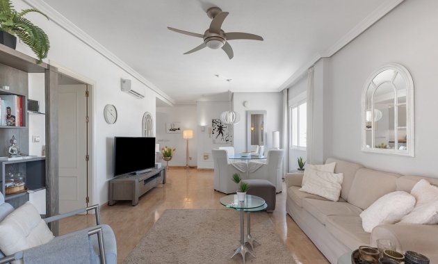 Reventa - Ático -
Orihuela Costa - Villamartín