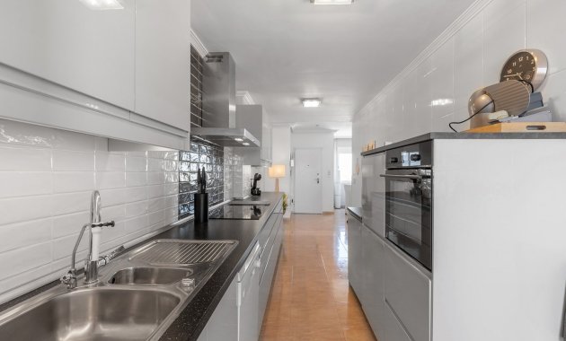 Reventa - Ático -
Orihuela Costa - Villamartín