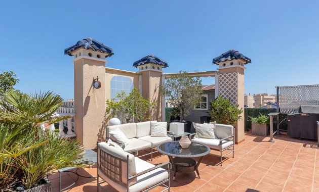 Reventa - Ático -
Orihuela Costa - Villamartín