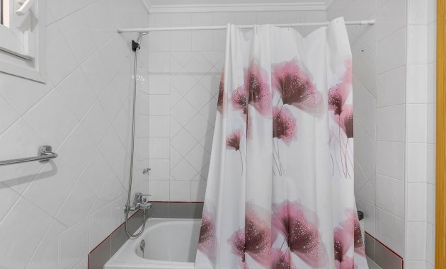 Reventa - Apartamento -
La Mata - Playa