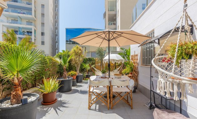 Reventa - Piso - Planta baja -
La Mata - Playa