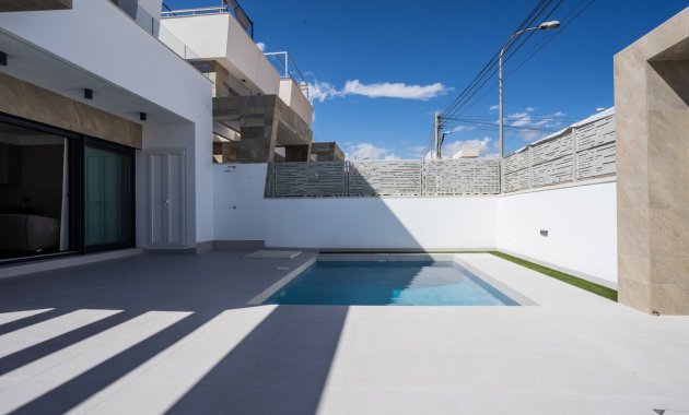 Nieuwbouw Woningen - Villa -
San Miguel de Salinas - El Galán