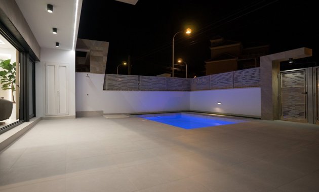 Nieuwbouw Woningen - Villa -
San Miguel de Salinas - El Galán