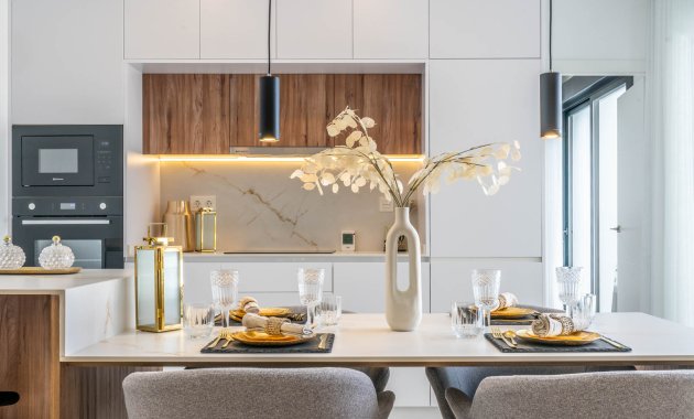 Obra nueva - Independiente / Villa -
Roldán